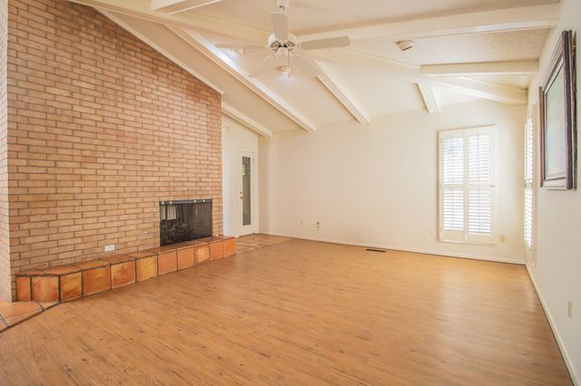 9102 Vicksburg Avenue, 10, Lubbock, TX 79424