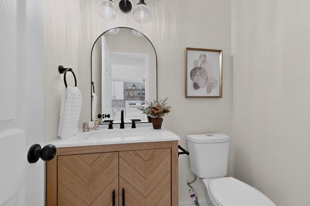 8500 Hampton Avenue NE, Albuquerque, NM 87122