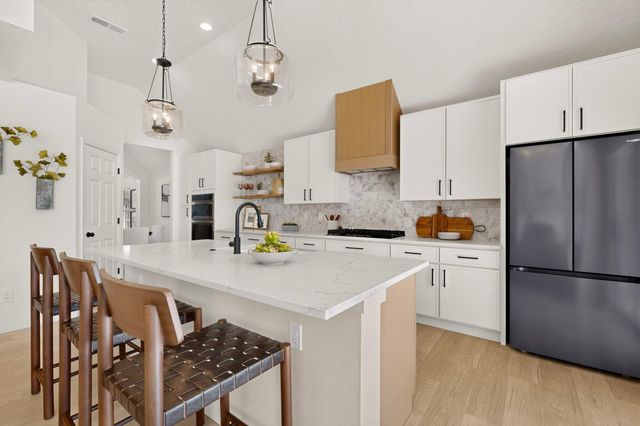 8500 Hampton Avenue NE, Albuquerque, NM 87122