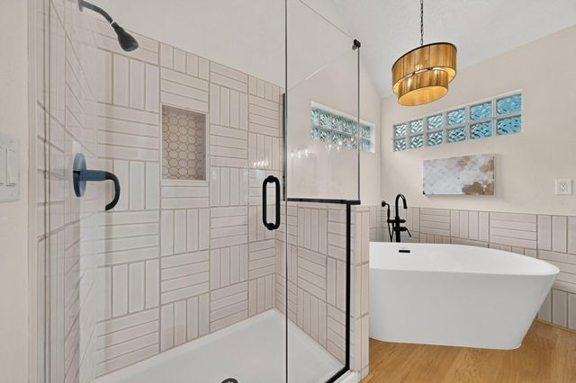 8500 Hampton Avenue NE, Albuquerque, NM 87122