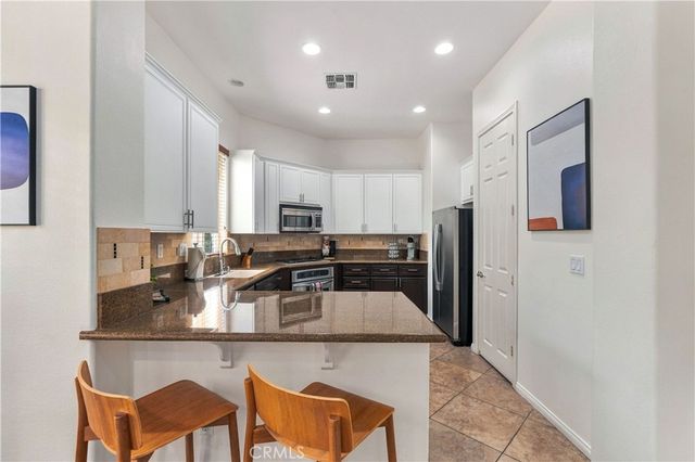 80783 Calle Azul, La Quinta, CA 92253