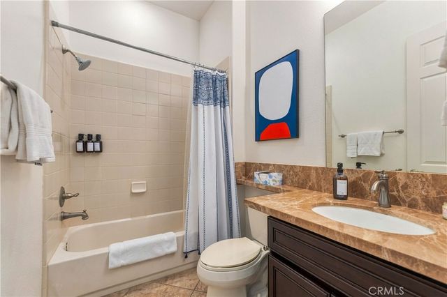 80783 Calle Azul, La Quinta, CA 92253