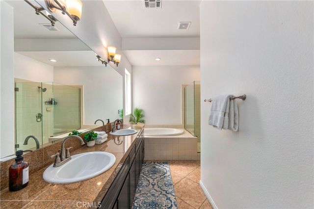 80783 Calle Azul, La Quinta, CA 92253