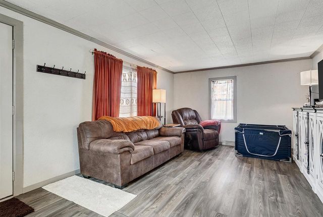 2038 Avon STREET, La Crosse, WI 54603