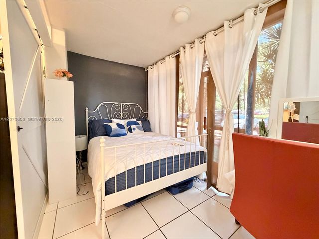 3730 Inverrary Drive 1G, Lauderhill, FL 33319