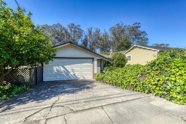 331 San Carlos Avenue, El Granada, CA 94018