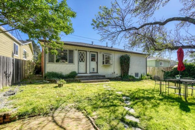 331 San Carlos Avenue, El Granada, CA 94018