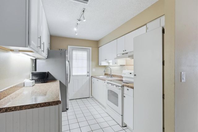 1858 MARBETH STREET, Sarasota, FL 34231