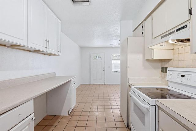 1858 MARBETH STREET, Sarasota, FL 34231