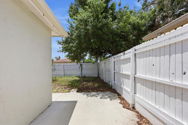 1858 MARBETH STREET, Sarasota, FL 34231