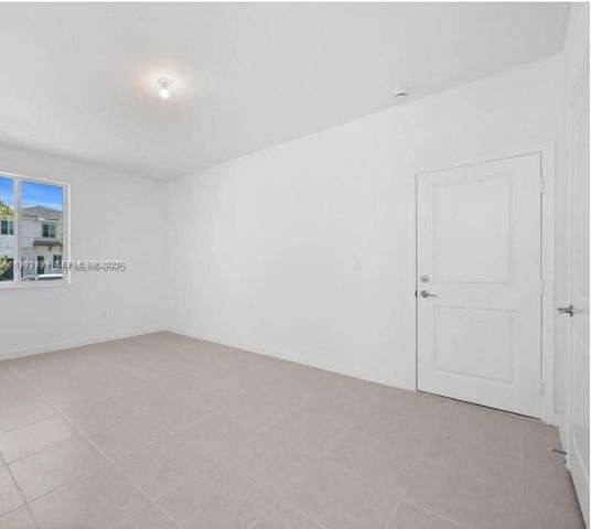 701 SE 14th Ct 0, Homestead, FL 33034