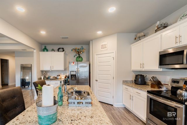 2288 PHILSDALE Lane, Semmes, AL 36575