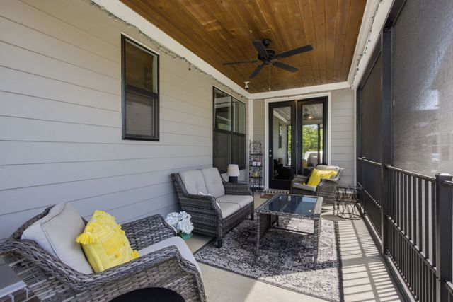 1520 Nickelby Pl, Thompsons Station, TN 37179