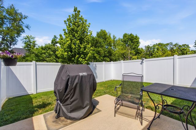 1520 Nickelby Pl, Thompsons Station, TN 37179