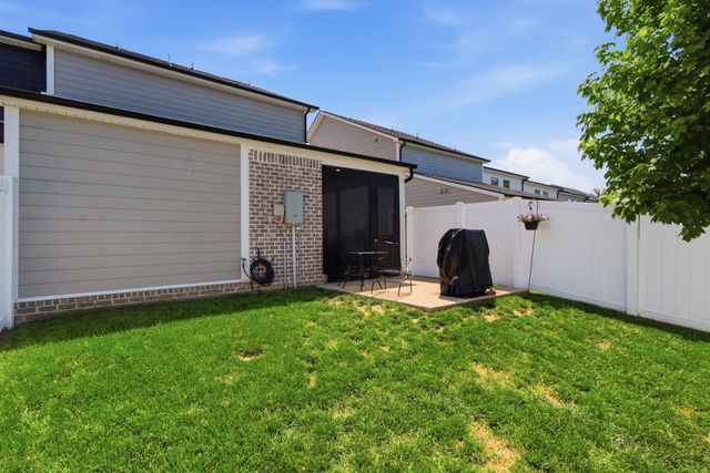 1520 Nickelby Pl, Thompsons Station, TN 37179