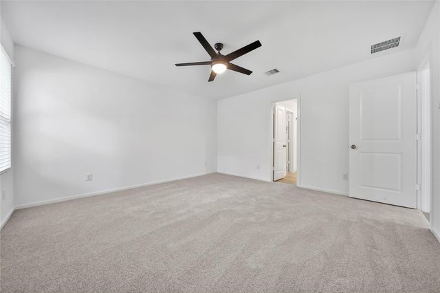 18760 Loom Drive, Conroe, TX 77306