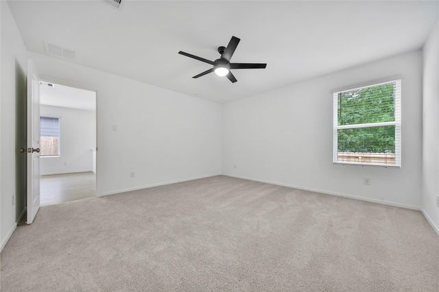 18760 Loom Drive, Conroe, TX 77306