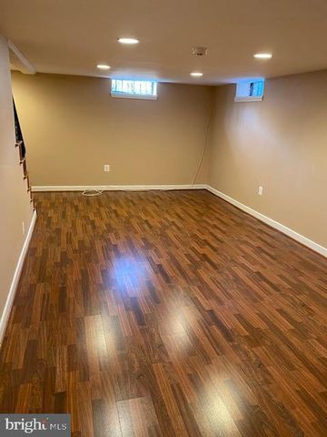 4837 QUEENS CHAPEL TER NE, Washington, DC 20017