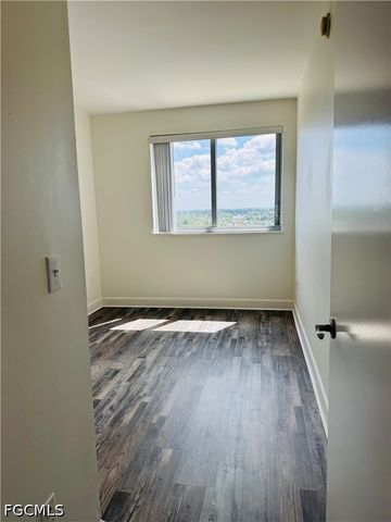 3000 Oasis Grand BLVD 903, Fort Myers, FL 33916