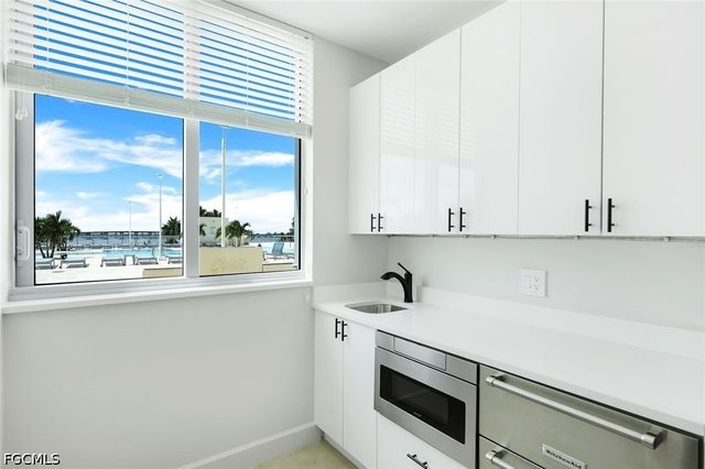 3000 Oasis Grand BLVD 903, Fort Myers, FL 33916