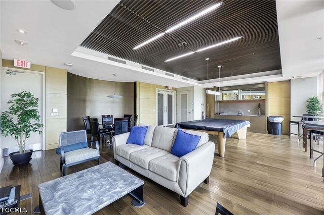 3000 Oasis Grand BLVD 903, Fort Myers, FL 33916