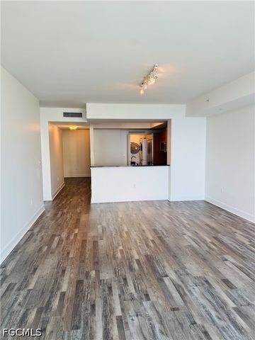 3000 Oasis Grand BLVD 903, Fort Myers, FL 33916