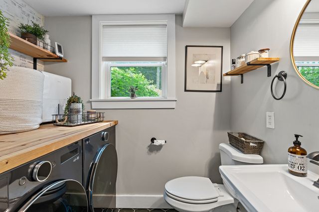 5028 Briarwood Dr, Nashville, TN 37211