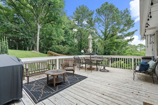 5028 Briarwood Dr, Nashville, TN 37211