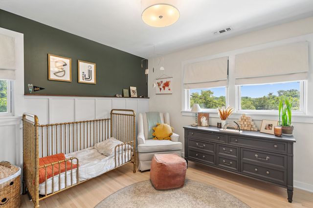 5028 Briarwood Dr, Nashville, TN 37211