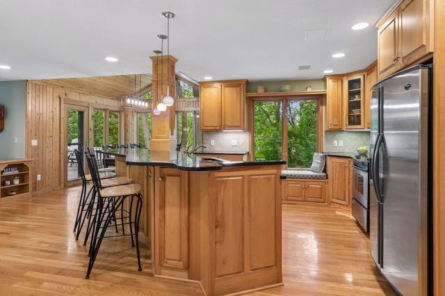 13437 Georgia Circle, Apple Valley, MN 55124