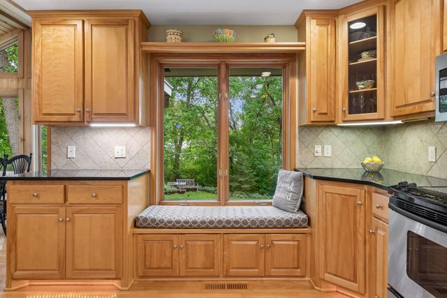 13437 Georgia Circle, Apple Valley, MN 55124