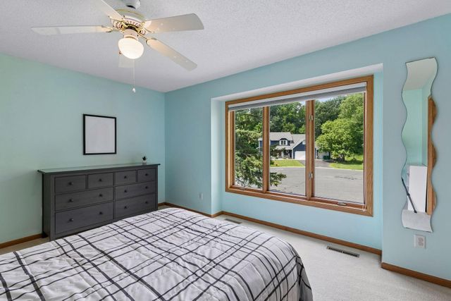 13437 Georgia Circle, Apple Valley, MN 55124