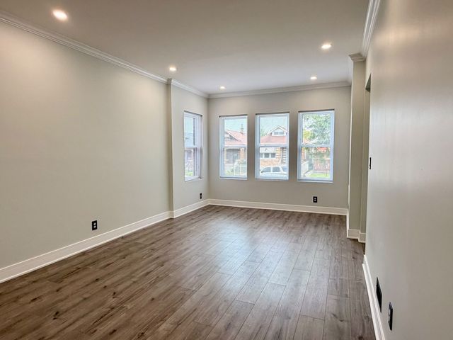 7522 S Aberdeen Street, Chicago, IL 60620