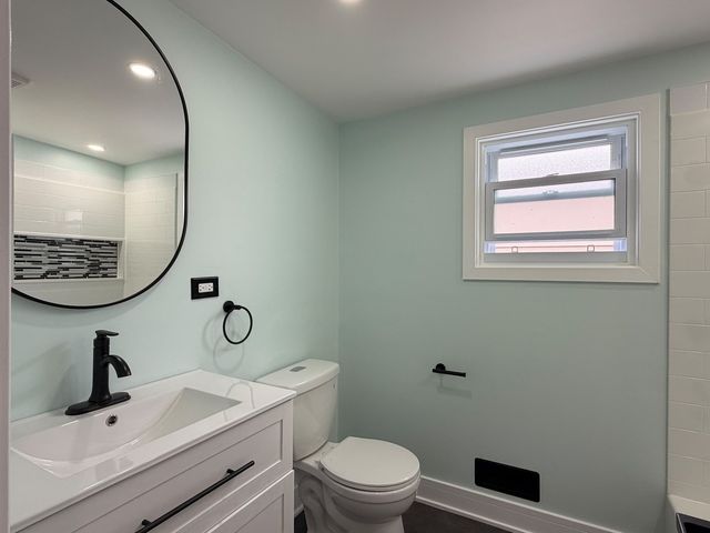 7522 S Aberdeen Street, Chicago, IL 60620