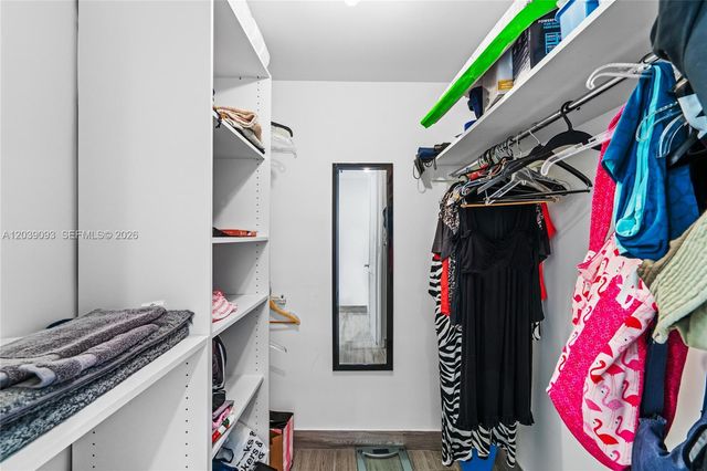 5055 Collins Avenue 10H, Miami Beach, FL 33140