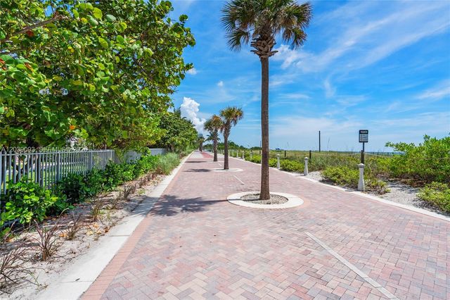 5055 Collins Avenue 10H, Miami Beach, FL 33140
