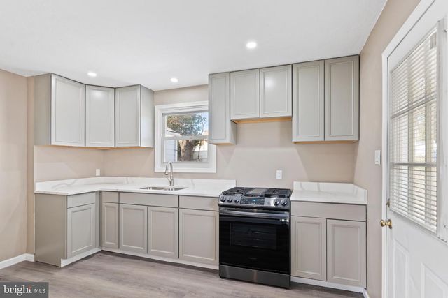 4204 ALLEN RD, Camp Hill, PA 17011