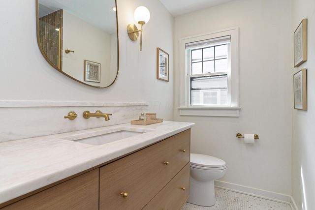 2625 Powell Avenue, Columbus, OH 43209