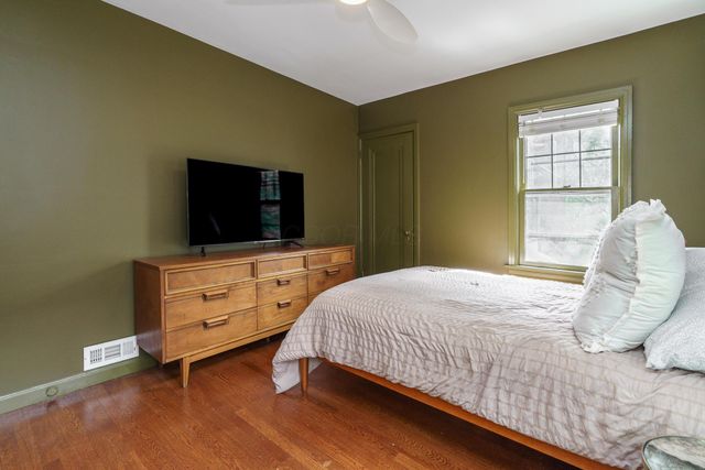 2625 Powell Avenue, Columbus, OH 43209