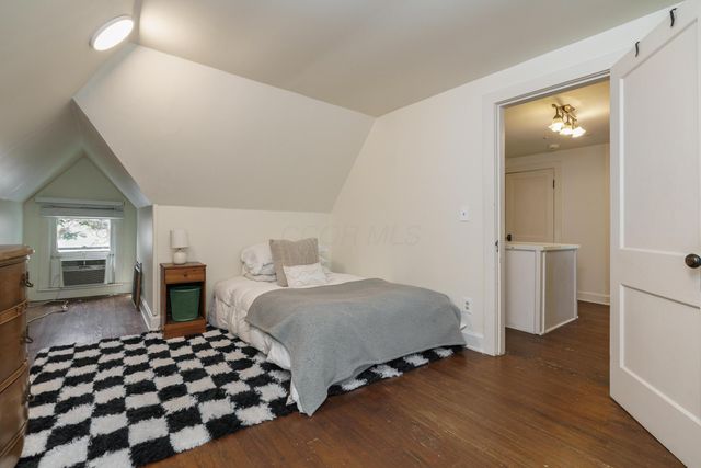 2625 Powell Avenue, Columbus, OH 43209