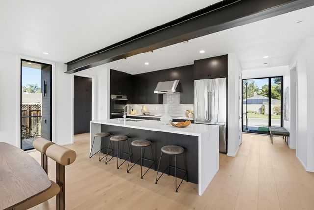 1544 De Anza Way, San Jose, CA 95125