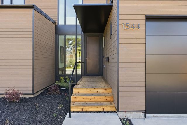 1544 De Anza Way, San Jose, CA 95125