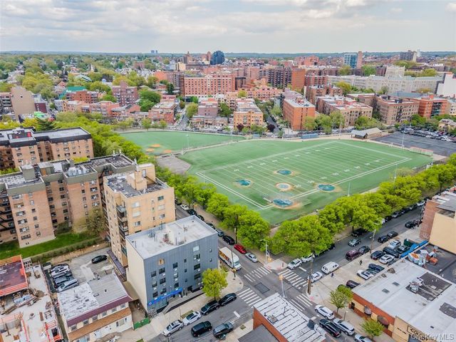 31-47 137th Street 3C, Flushing, NY 11354