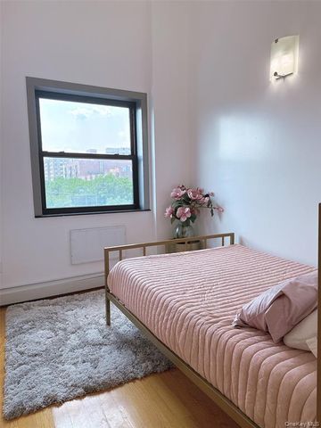 31-47 137th Street 3C, Flushing, NY 11354