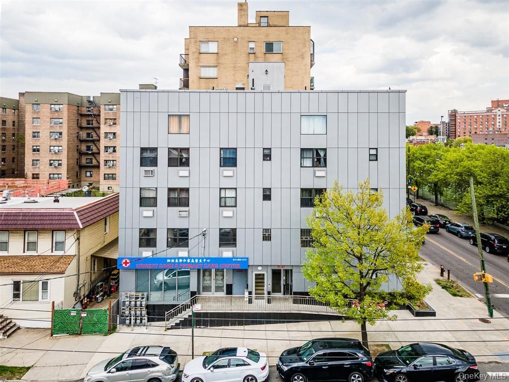 31-47 137th Street 3C, Flushing, NY 11354