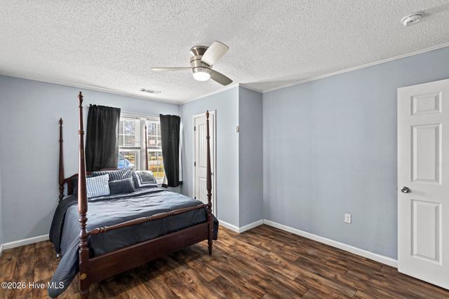 124 Hc Powers Road, Wallace, NC 28466