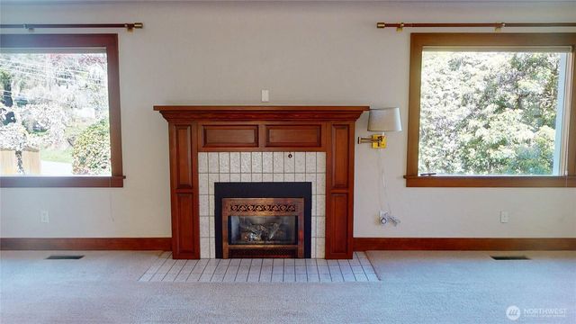 1533 NE Tagholm Road, Poulsbo, WA 98370