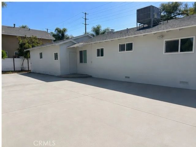 5645 Crest Avenue, Riverside, CA 92503