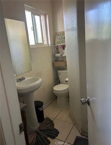 5645 Crest Avenue, Riverside, CA 92503