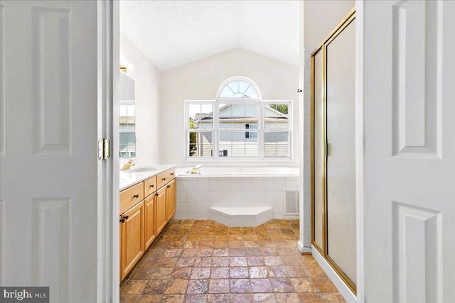 12800 CENTER PARK WAY, Upper Marlboro, MD 20772